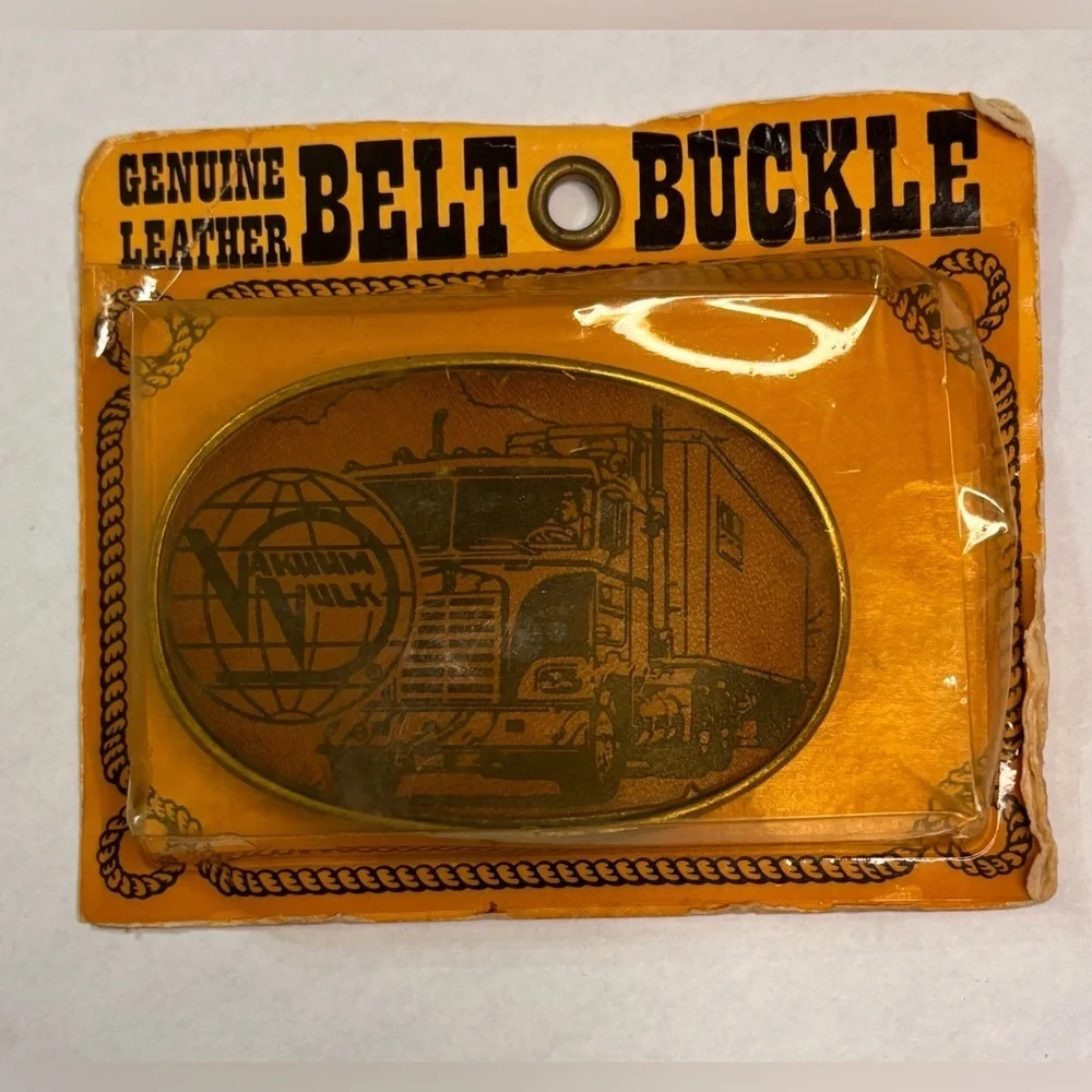 NWT 70s Genuine Leather/Brass Belt Buckle with Trucker Design